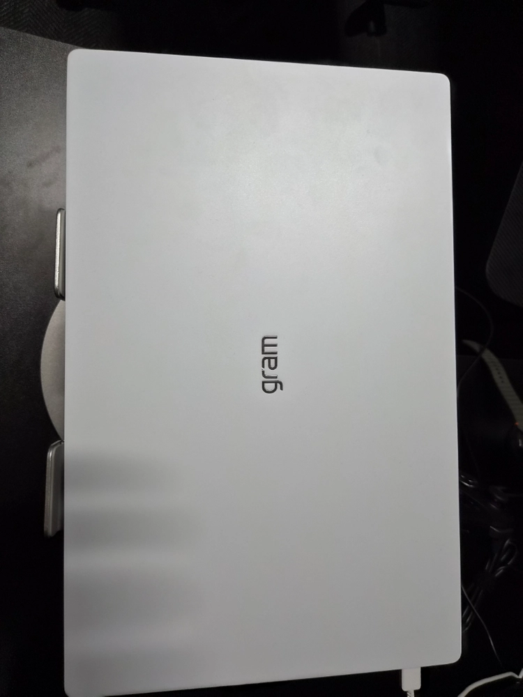 LG 그램 슈퍼슬림 OLED 15.6인치 울트라5 16GB 256GB - 안심되는 중고거래