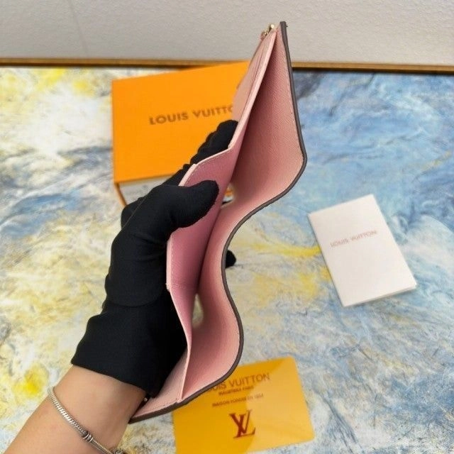 류이비뚕 반지갑 이미지