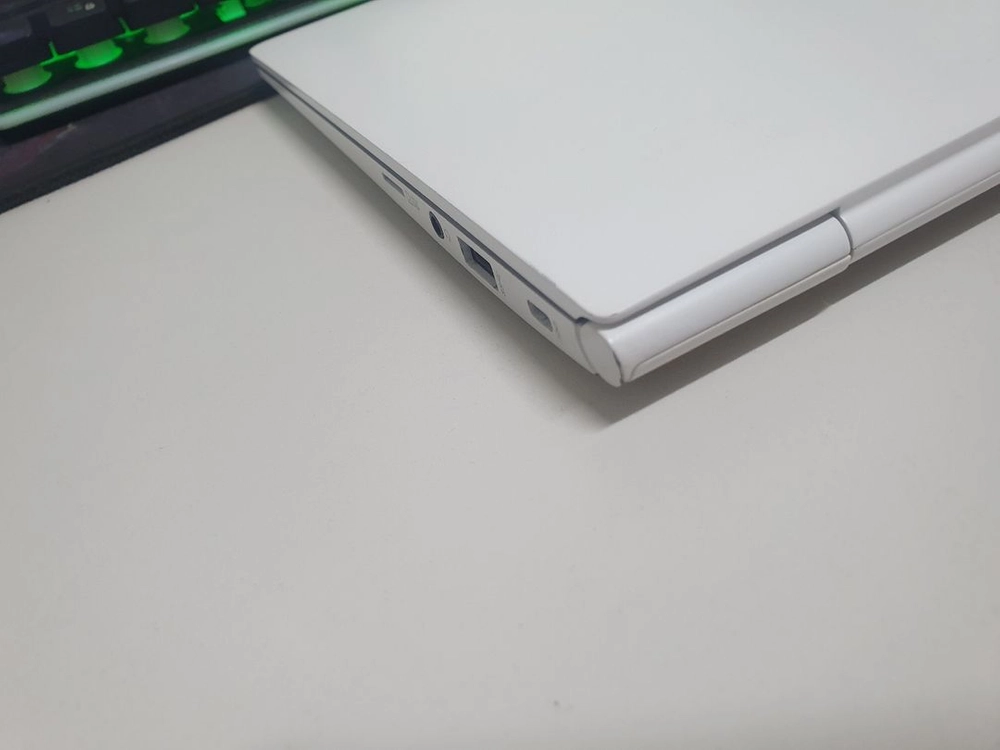 LG그램 노트북 14Z980 14인치 i5-8세대 RAM8G SSD256 이미지