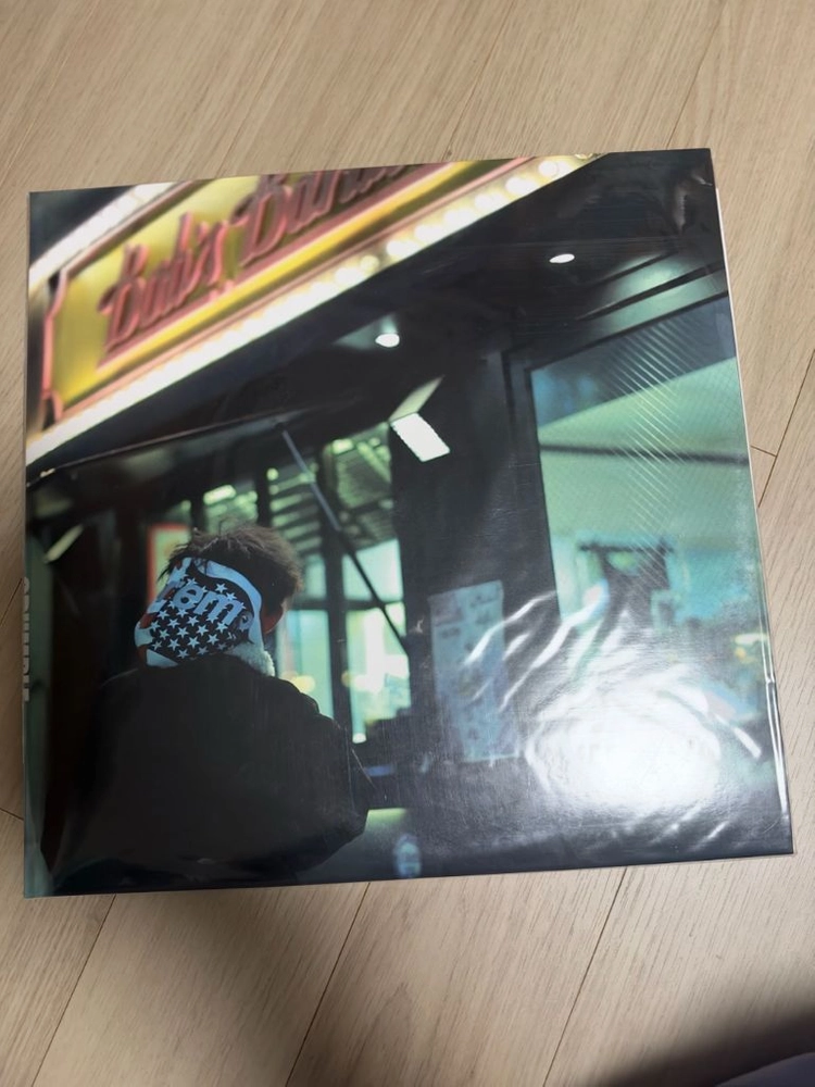 코드쿤스트 크럼플 블랙 LP 이미지