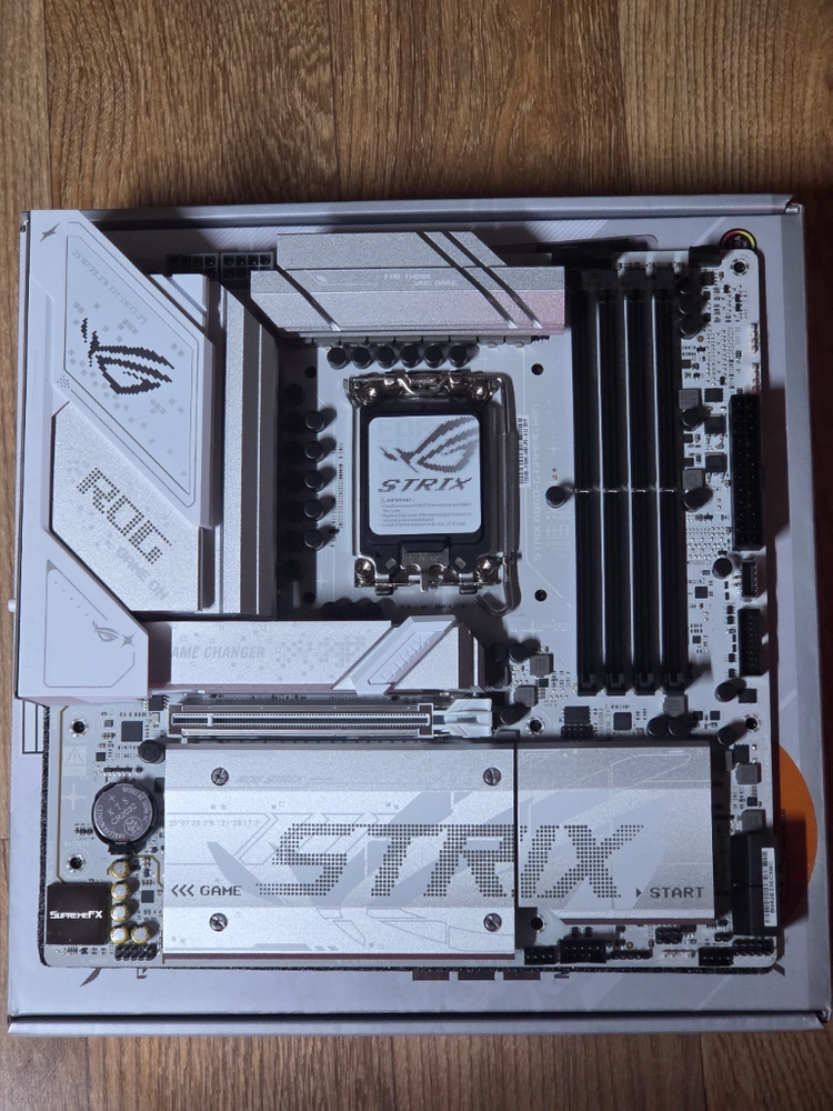 ASUS ROG STRIX B860-G GAMING WIFI 팝니다. - 안심되는 중고거래