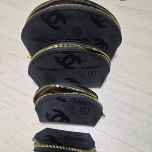 cc로고 파우치 4종 세트 새상품 이미지