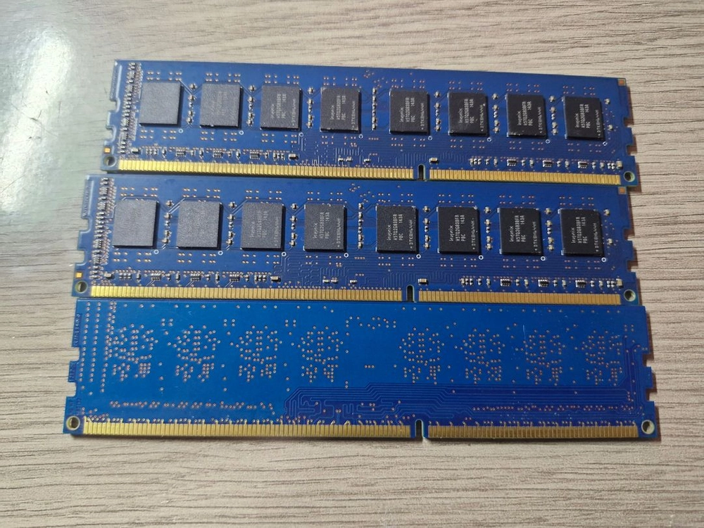 하이닉스 4GB PC3-12800 램 메모리카드 3개 이미지