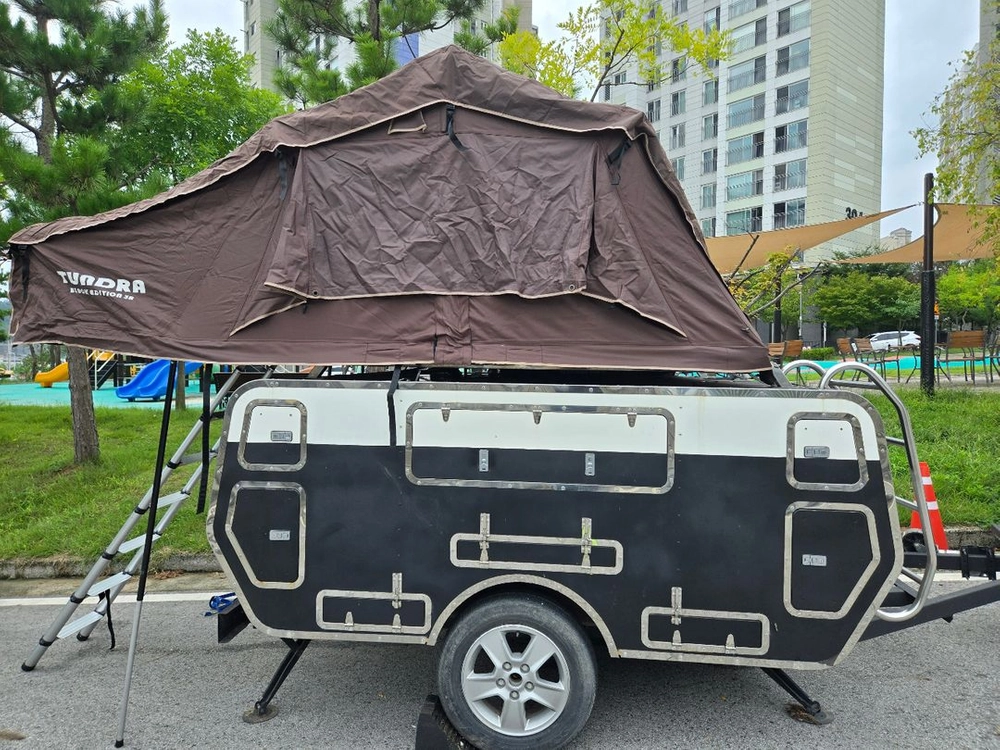 툰드라 블랙에디션 루프탑텐트 이미지