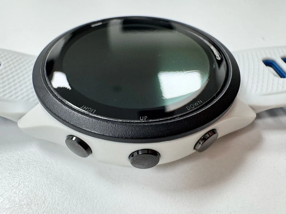 가민 포러너 265 화이트 46mm GPS 스마트워치 이미지