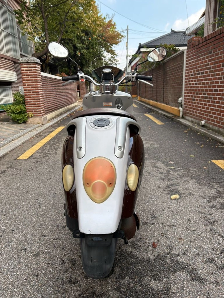 보니따50 2t 스쿠터 팔아요 이미지