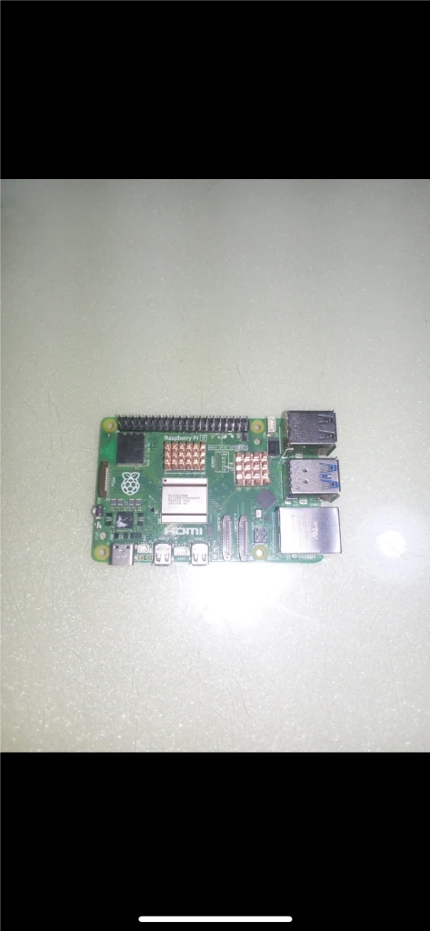Raspberry Pi 5컴퓨터 개발보드 이미지