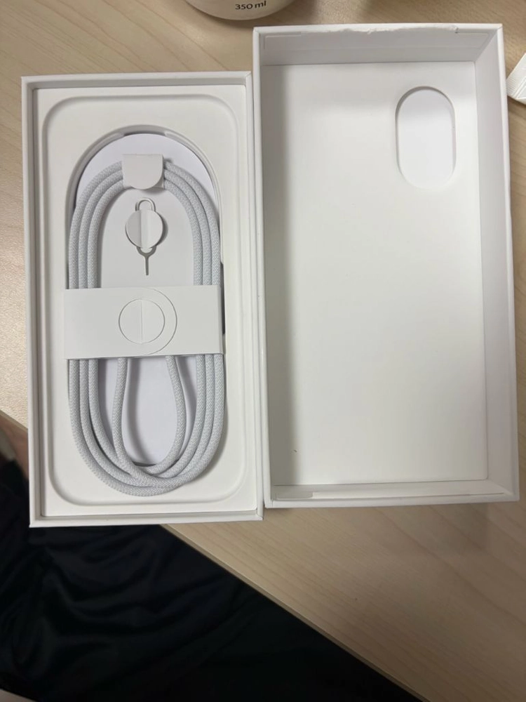 아이폰 17 블랙 256GB 풀박스 SSS+급 배터리 100% 이미지