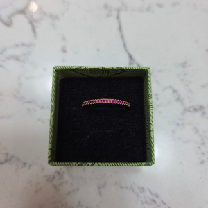 18K 루비 큐빅 반지 이미지