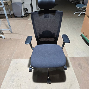 퍼시스 의자 CHN4300AHP 이미지