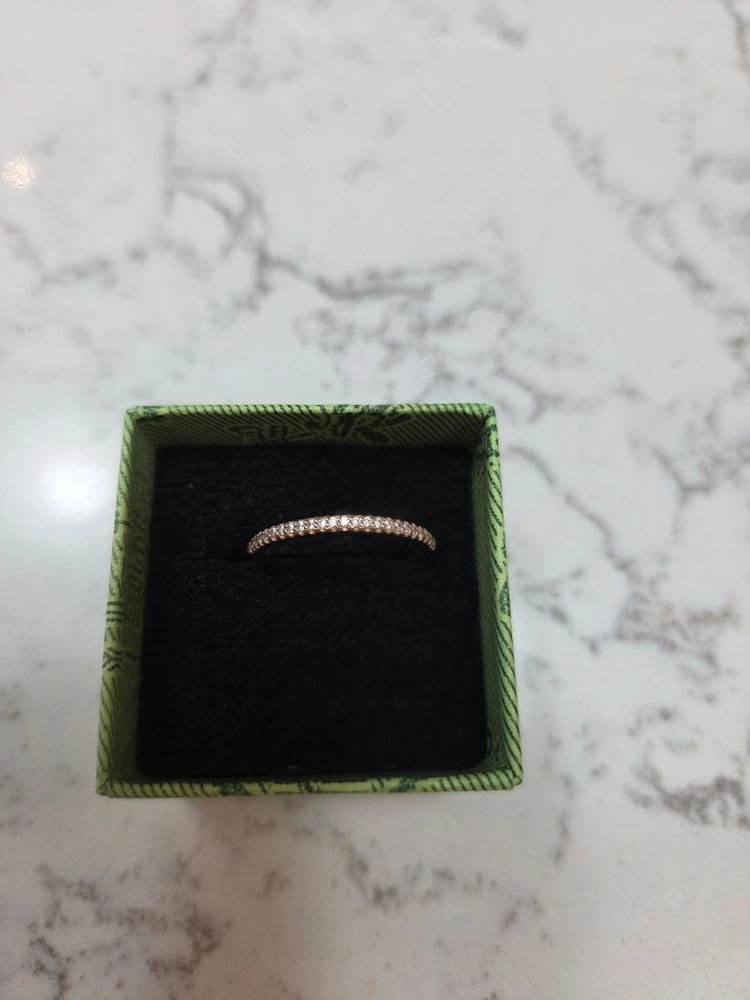 18K 화이트 큐빅 반지 이미지