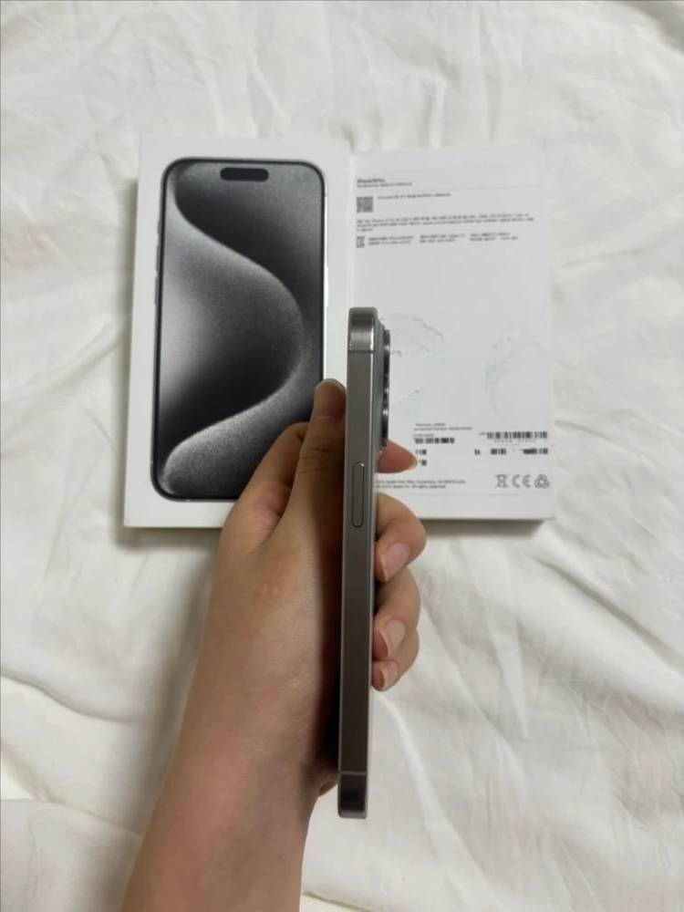 S급 아이폰 15pro256GB 네추럴 티타늄 (배터리88%) 이미지