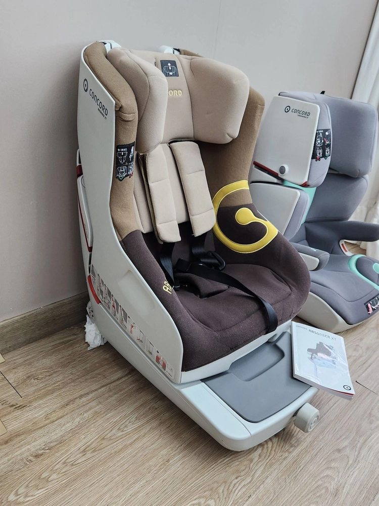 독일 콩코드 카시트 (ISOFIX) 아이소픽스 concord 이미지