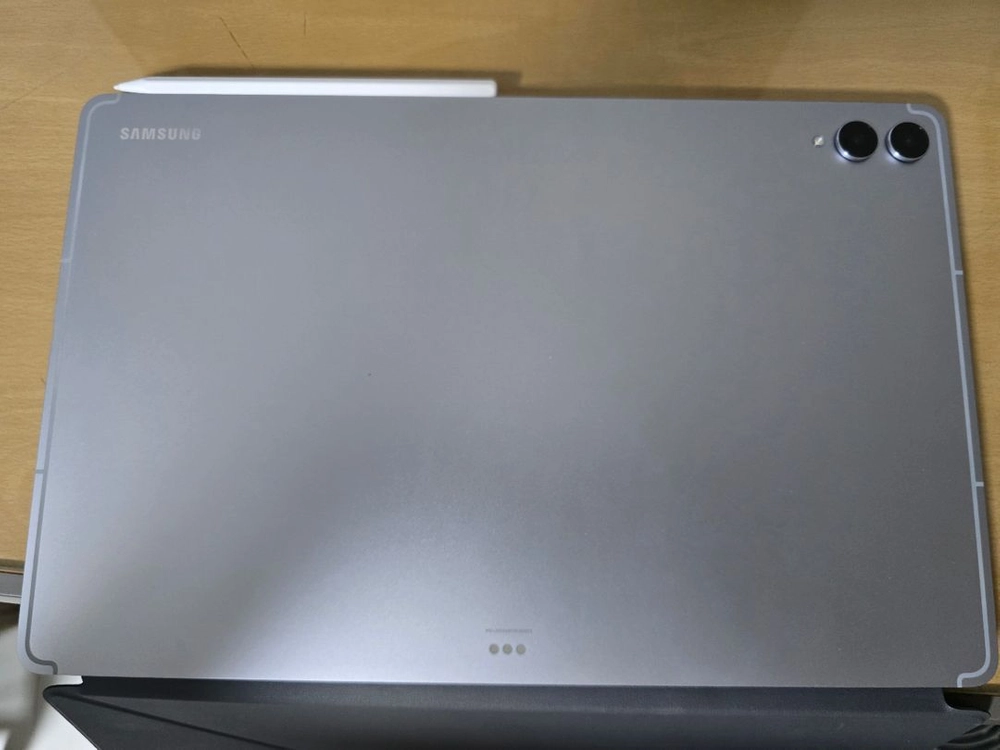 갤럭시탭 S11 울트라 5G 256G + 프로키보드 이미지