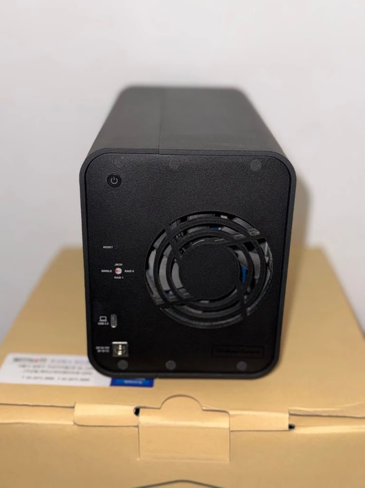 테라마스터 TERRAMASTER D2-320 DAS 외장 스토리지 판매합니다. 이미지