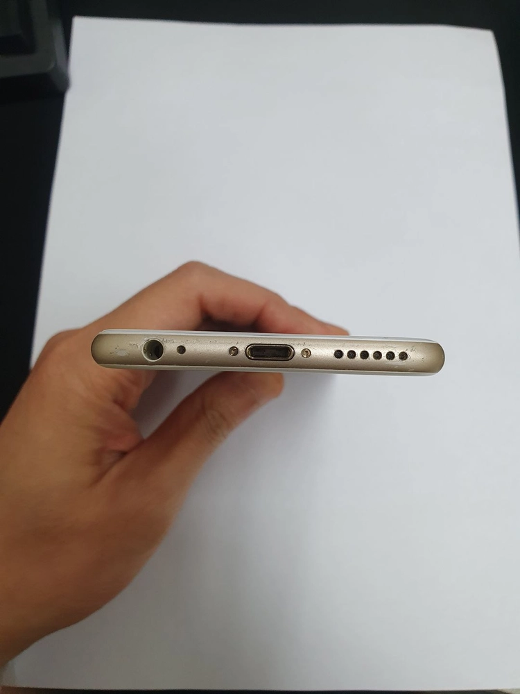 아이폰6S 64GB 골드 배터리95% 기능정상 중고폰 748748 이미지