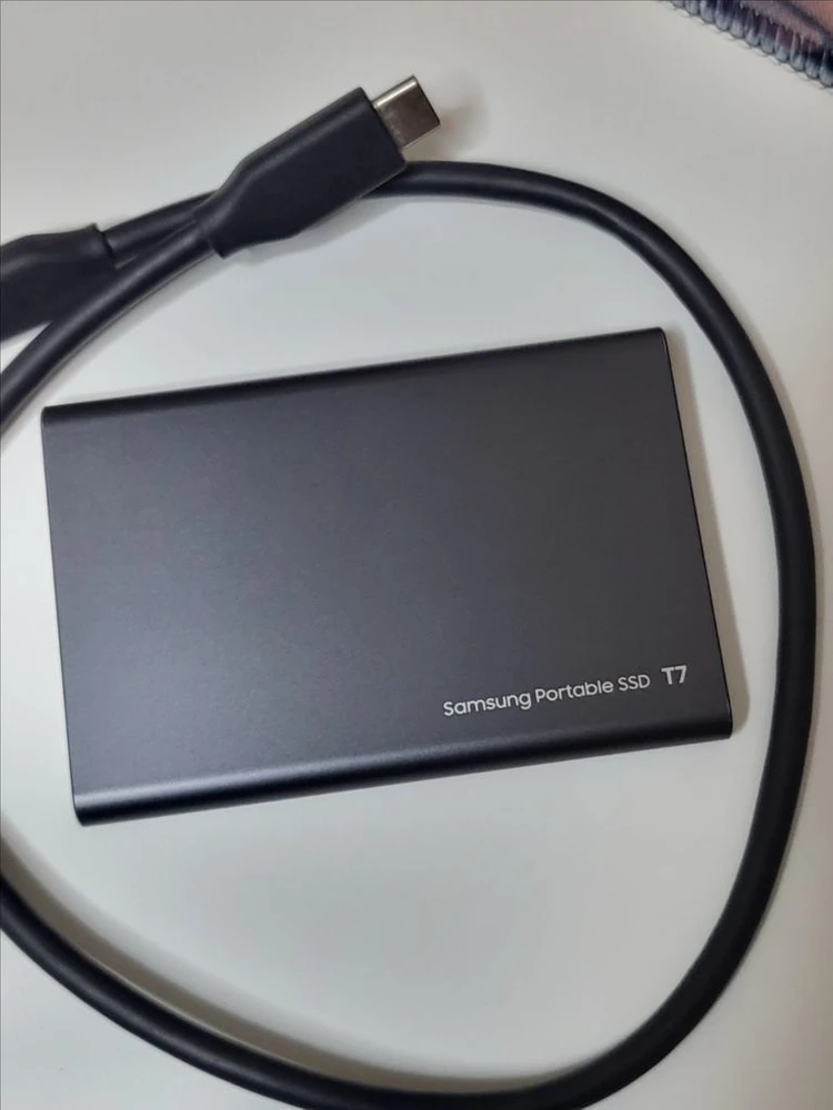 삼성 포터블 SSD T7 1TB 판매합니다. 이미지