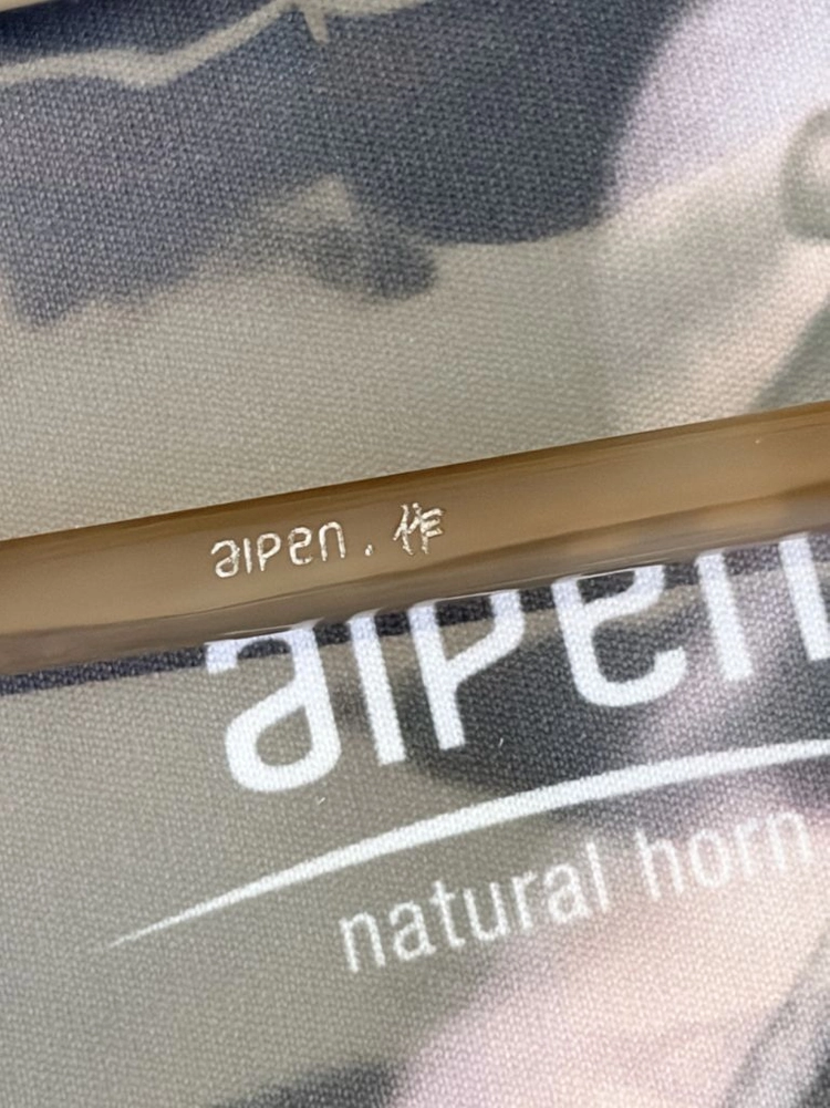 알펜 작 혼태 한 점 판매합니다 이미지