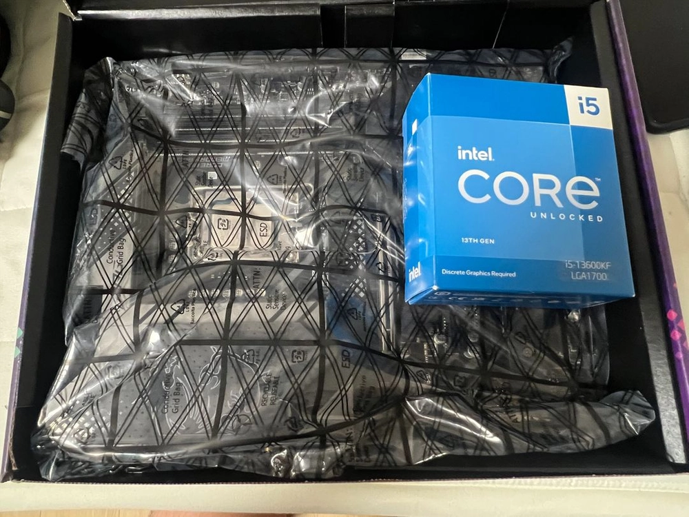 i5-13600kf + msi z690 edge wifi (D5) 판매합니다 이미지