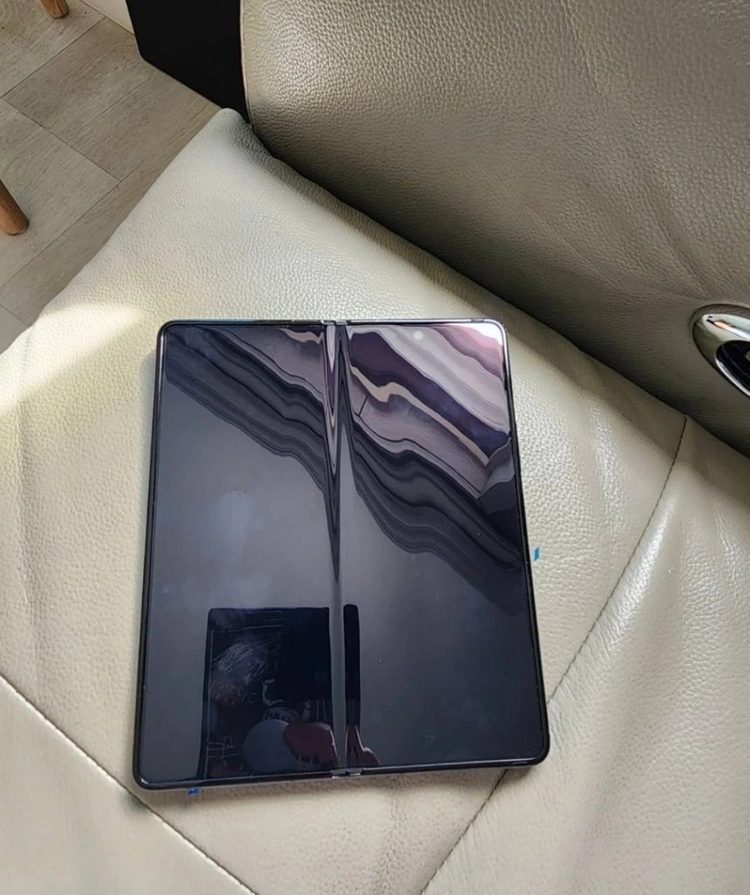 삼성 갤럭시 Z 폴드5 512GB 블랙 올갈이 - 안심되는 중고거래