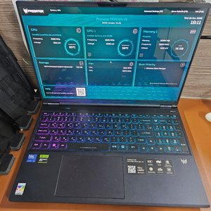 헬리오스 네오 16 인텔코어Ultra9 ai-275HX RTX5070 게이밍노트북 이미지