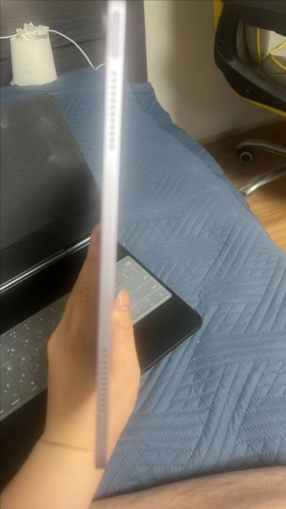 S급 자부 아이패드에어13 M2 128기가 와이파이+키보드+펜슬 급처 오늘만 연락주시면 80에드립니다 이미지
