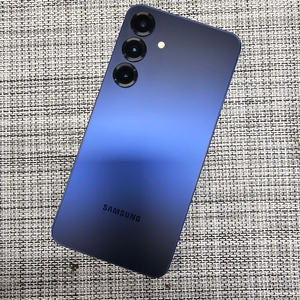 (특SSS급) 갤럭시 S25플러스 512G 네이비 25년 3월개통 액정무기스 대용량폰 70만팝니다@ 이미지