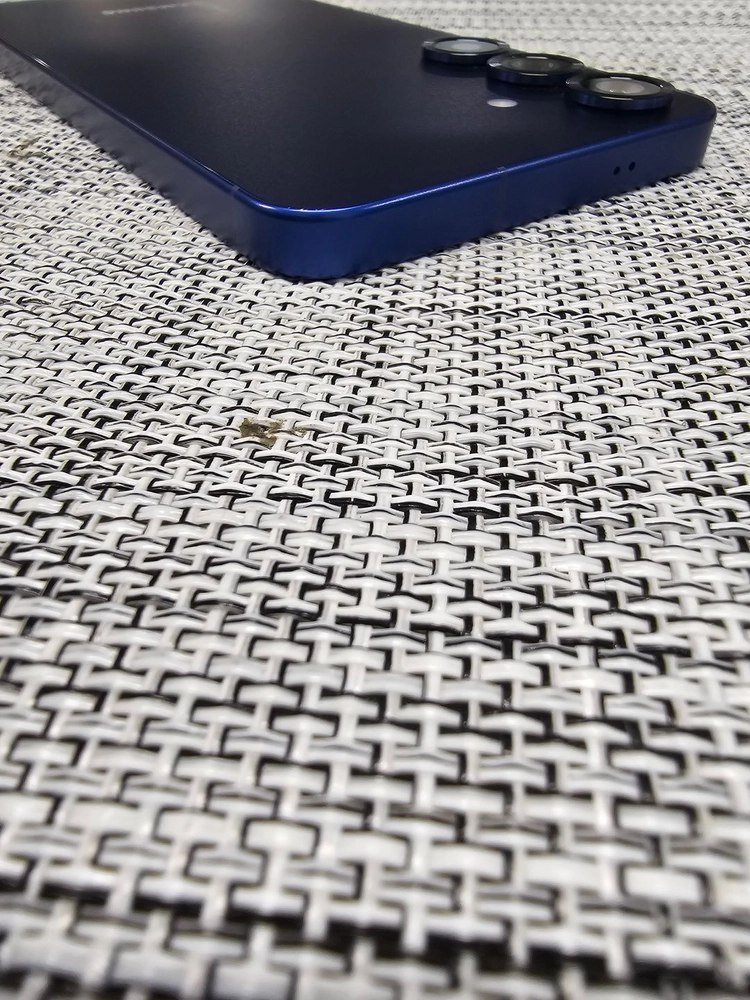 (특SSS급) 갤럭시 S25플러스 512G 네이비 25년 3월개통 액정무기스 대용량폰 70만팝니다@ 이미지