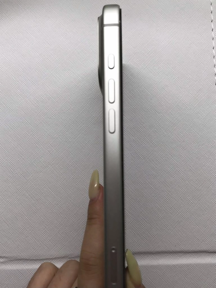 애플 아이폰 17 프로맥스 실버 256GB 성능100 풀박스 이미지