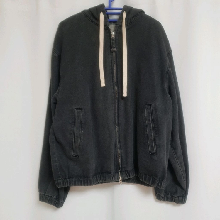스파오 데님 후드 집업 워싱 자켓 다크 그레이 / 유니클로 자라 zara 스파오 탑텐 지오다노 에잇세컨즈 H&M 이미지