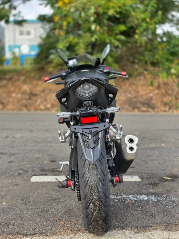혼다 CBR500R (2023) 이미지