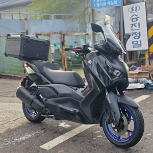 야마하 XMAX300 (2024) 이미지