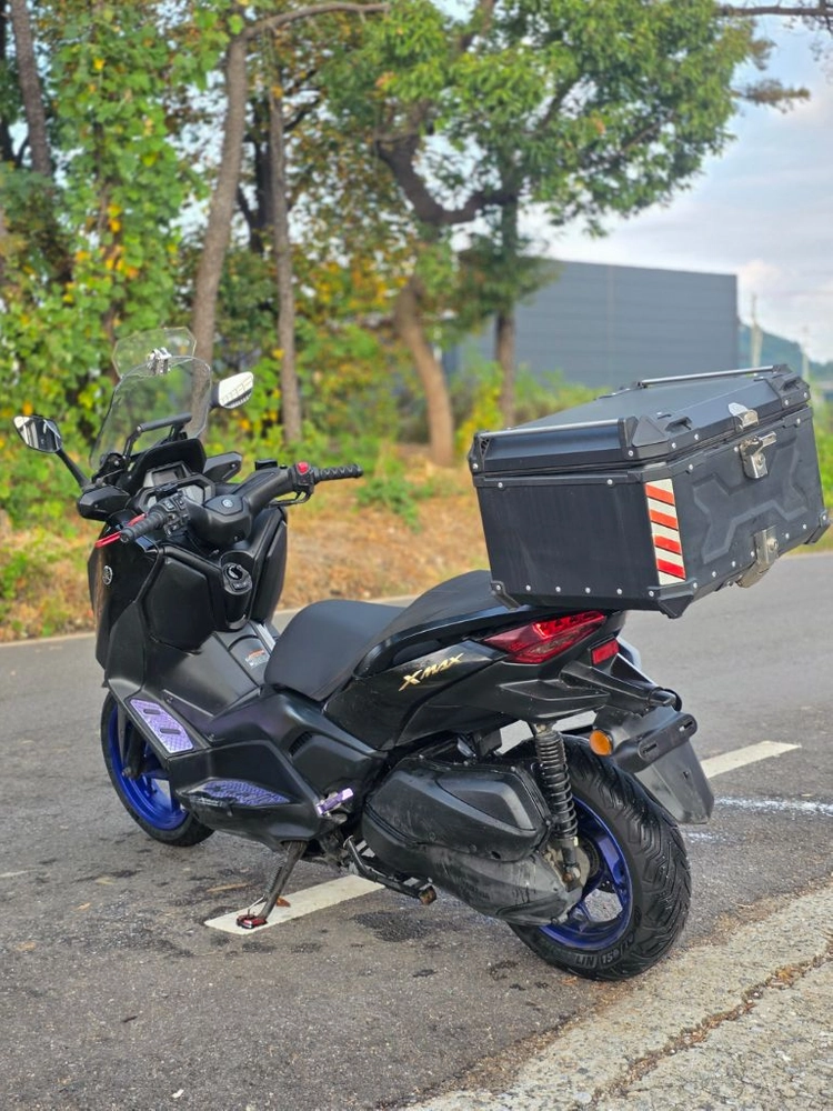 야마하 XMAX300 (2024) 이미지