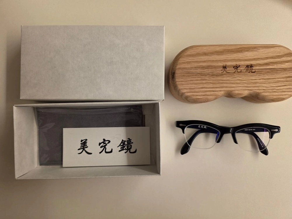 언커먼아이웨어 미완경 0301 안경테 새상품급 - 안심되는 중고거래