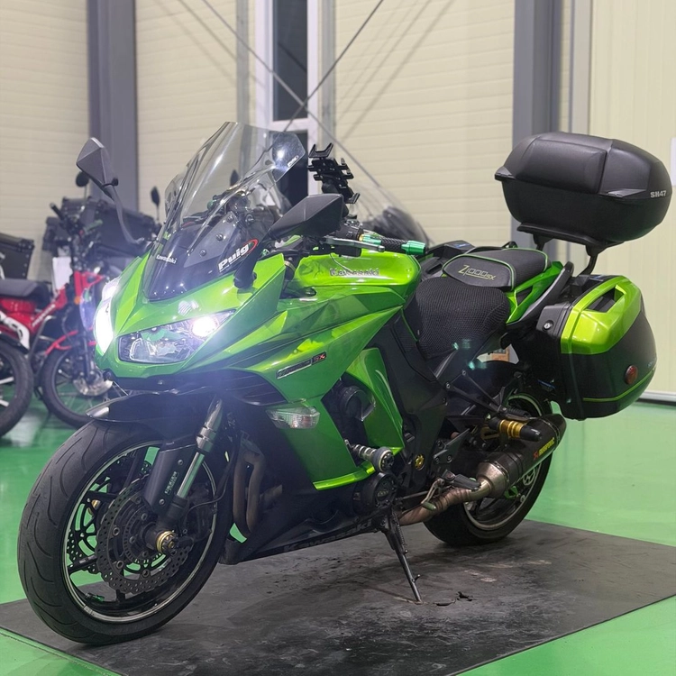 가와사키 z1000sx 14년식 사이드박스 셋팅 준튜닝 바이크 판매합니다 이미지