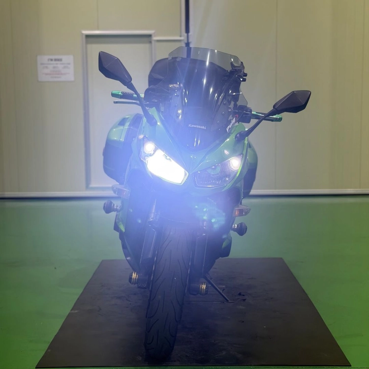 가와사키 z1000sx 14년식 사이드박스 셋팅 준튜닝 바이크 판매합니다 이미지