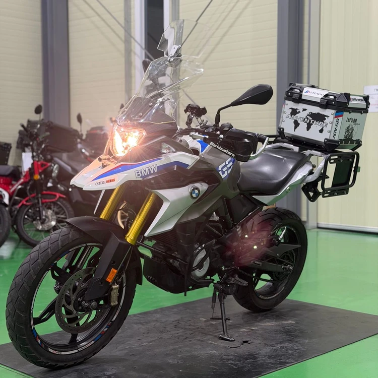bmw g310gs 18년식 1만키로 상태 좋은 바이크 판매합니다 이미지