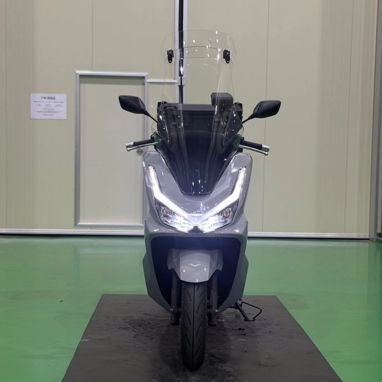 혼다 pcx125 26년식 1만키로 신차보증 배달셋팅 스쿠터 판매합니다 이미지