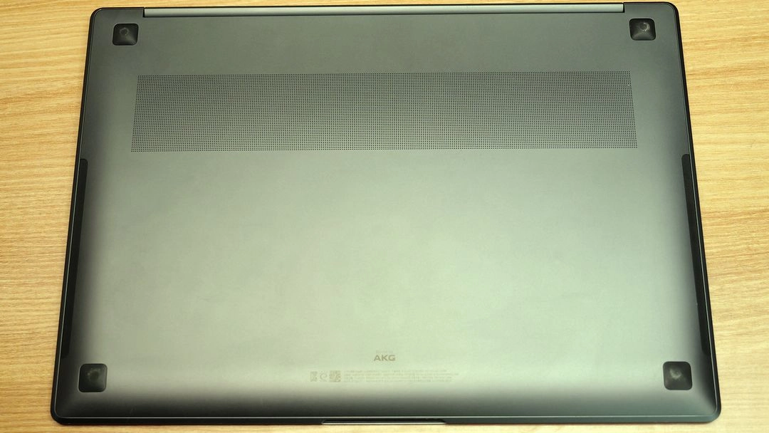 갤럭시북3 프로 NT960XFG-KC51G 256G 이미지