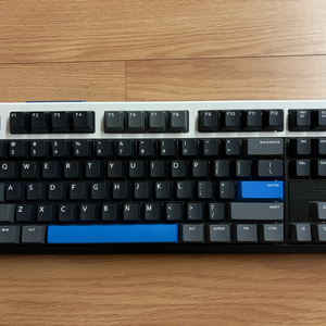 iqunix ez80 (마그네틱x울트라 축) 이미지