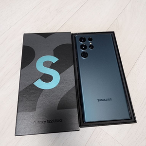 갤럭시 S22 울트라 256GB + 액정필름,케이스 이미지