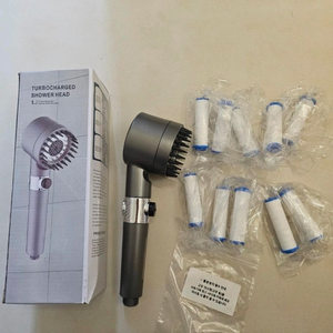 휴대용 샤워기 세트와 필터여유분 이미지