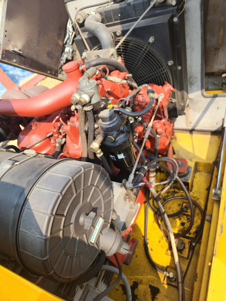 GUINAULT DC, AC 발전기 GB 60/20 V3 60KVA 115/200V 400HZ 28V DC 714A 이미지