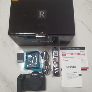 캐논 EOS R8 팝니다. 이미지