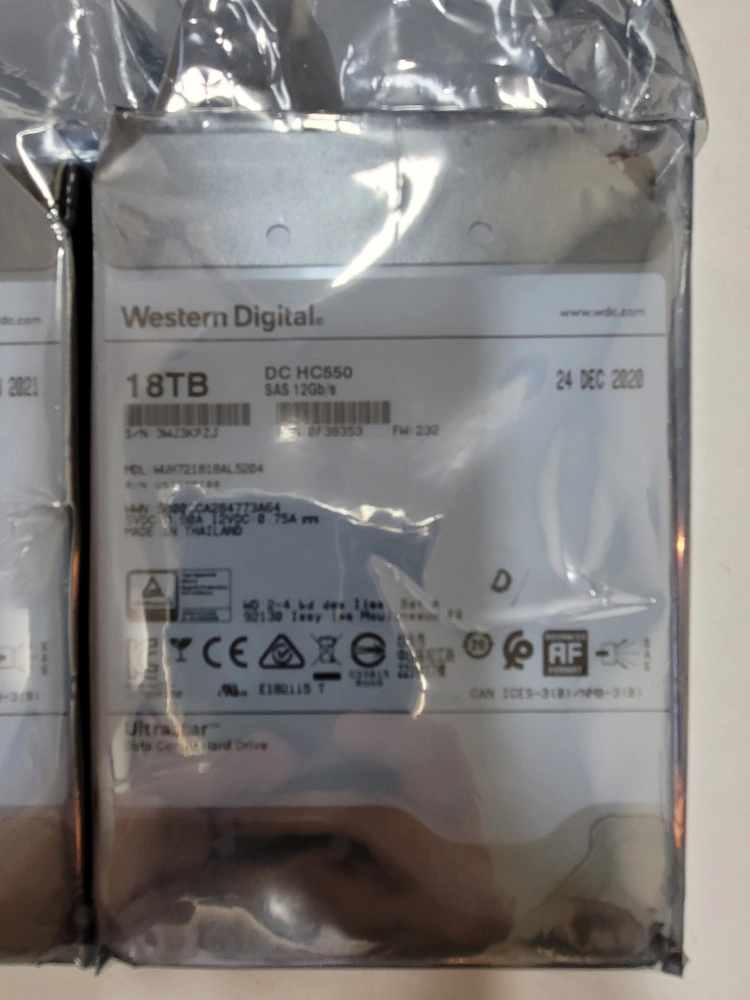 18TB DC HC550 SAS 12Gb 하드디스크 (새상품) 입니다 이미지