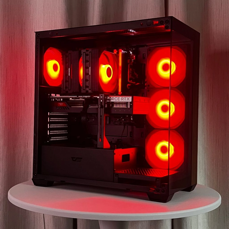 7800X3D 5070 ASUS T1 게이밍 컴퓨터 본체 이미지