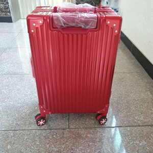 20인치 고급형 알루미늄캐리어 풀메탈 경량캐리어 여행캐리어 알루미늄가방 여행가방 팝니다~~ 이미지