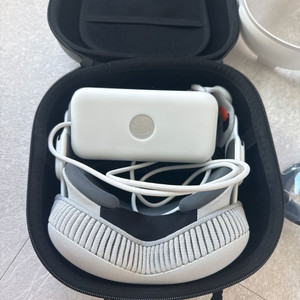 애플 비전프로 M5 256GB 풀박스(중국판) 이미지