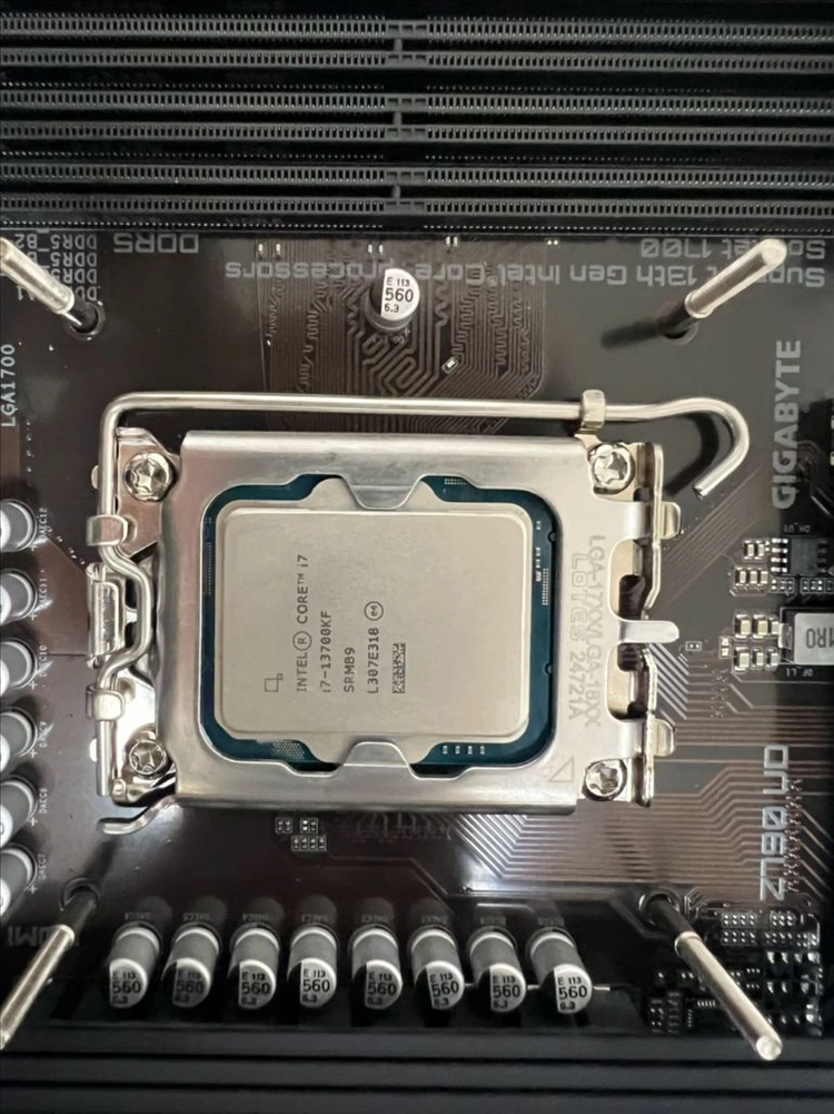 i7-13700KF+기가바이트 Z790UD (DDR5) 세트+마이크로닉스 ML360 3열 수랭 쿨러 이미지