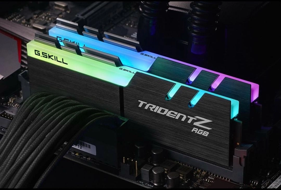 G.SKILL DDR4 16G PC4-25600 CL14 TRIDENT Z RGB (8G2) 판매합니다.지스킬 이미지